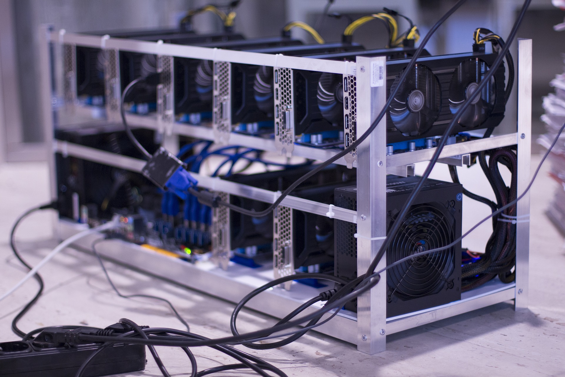 Marathon Signs a Contract with Bitmain to Buy 10,000 Antminer S-19 Pro Miners
