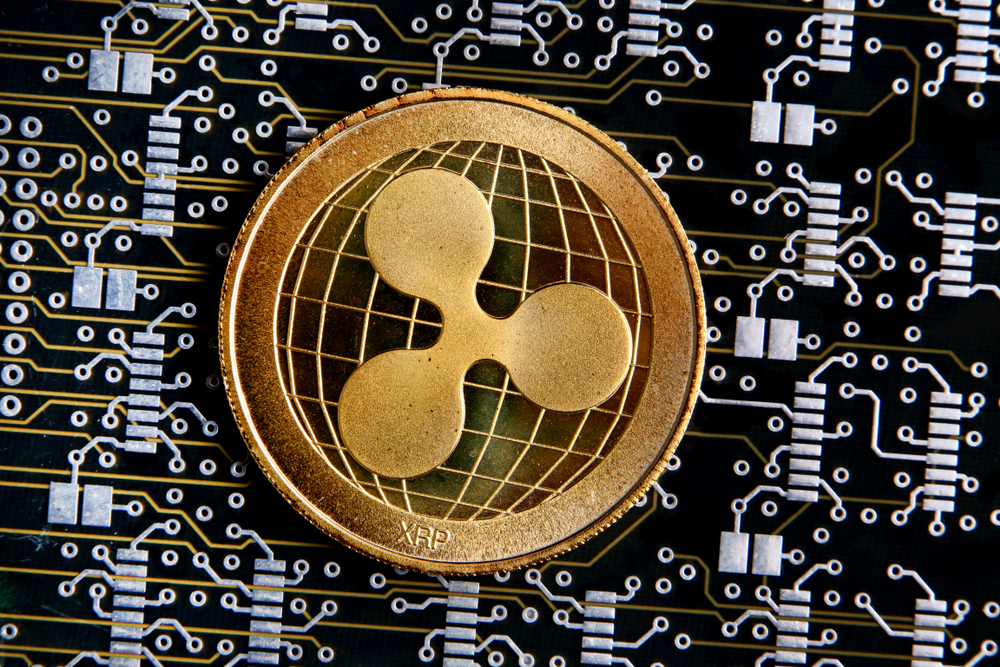 Ripple (XRP) Price Forecast: Technical Indicators Suggest Upswings Past $0.37